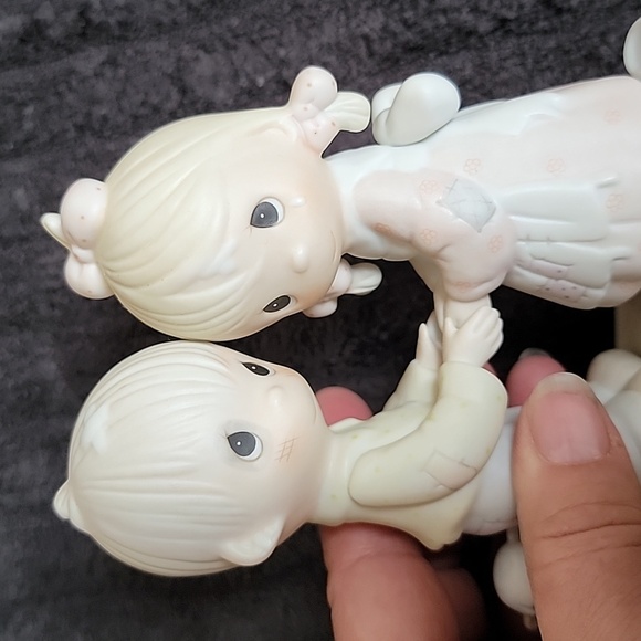 1982 Jonathan & David Forgiving is Forgetting Figurine - Picture 5 of 6